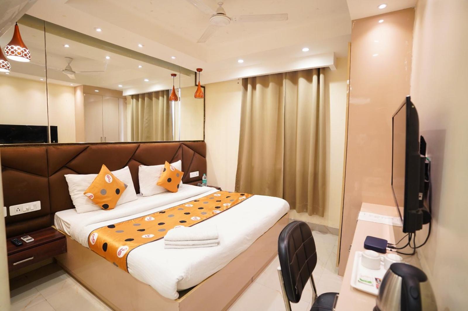 Hotel Leo Saffron - Corporate Stay Pitampura 新德里 外观 照片