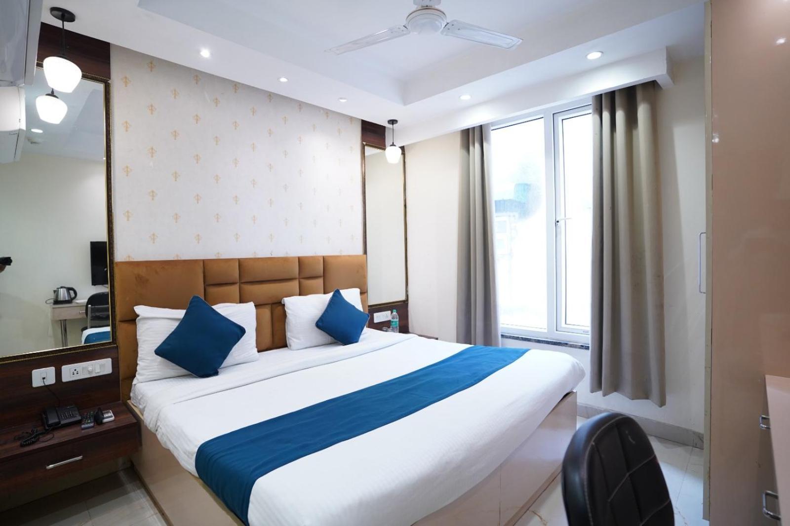 Hotel Leo Saffron - Corporate Stay Pitampura 新德里 外观 照片