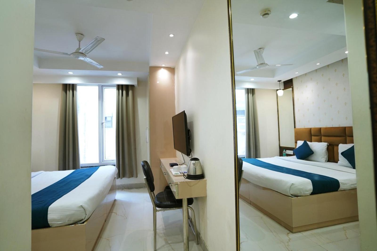 Hotel Leo Saffron - Corporate Stay Pitampura 新德里 外观 照片